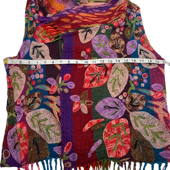 Handmade Anu XL Colorful Wool open Vest Embroidered Floral Design Fringe boho - Picture 11 of 12